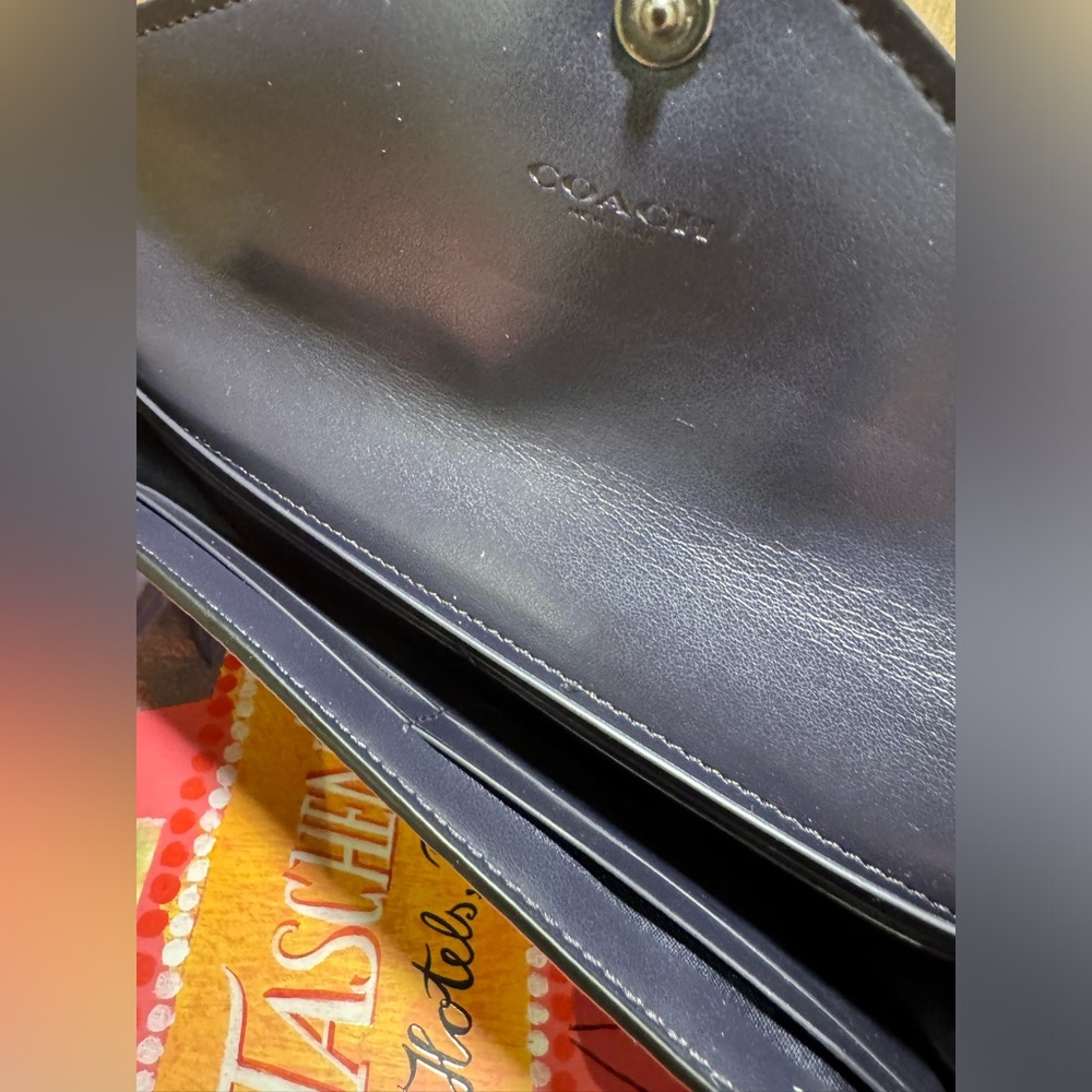 Soft Wallet In Colorblock Signature Canvas - Picture 4 of 5